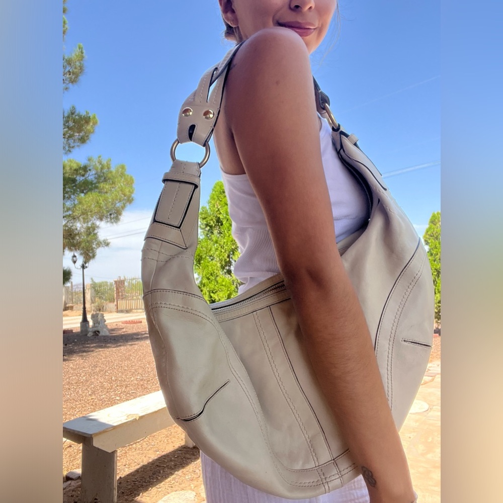 Coach Soho 10044 Cream Leather Bag